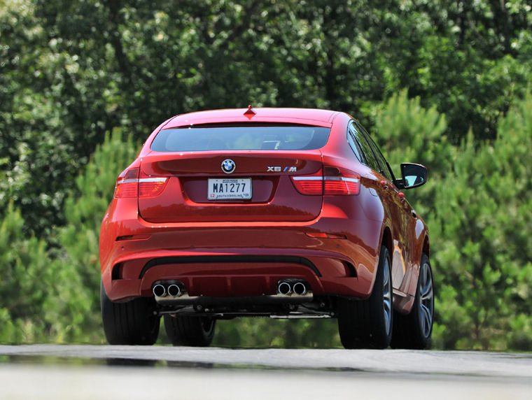 2010 BMW X6 M Picture