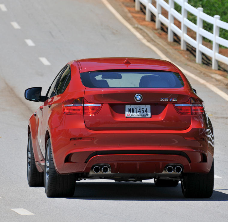 2010 BMW X6 M Picture