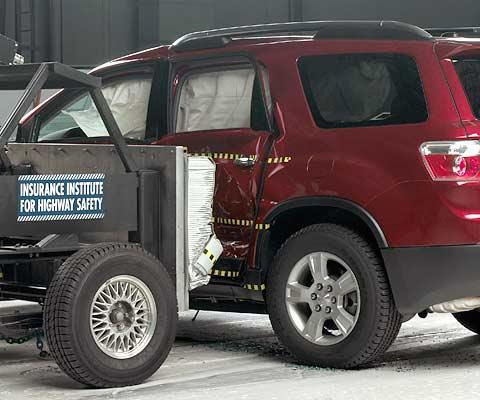 2008 Buick Enclave IIHS Side Impact Crash Test Picture