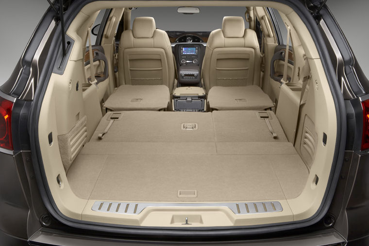 2009 Buick Enclave CXL Trunk Picture