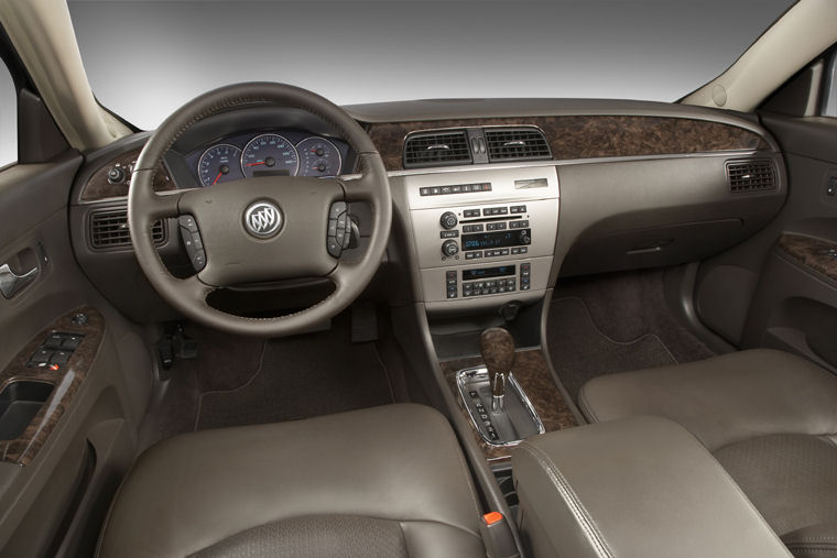 2008 Buick LaCrosse Super Cockpit Picture