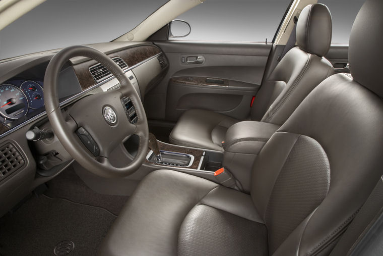 2009 Buick LaCrosse Super Front Seats Picture