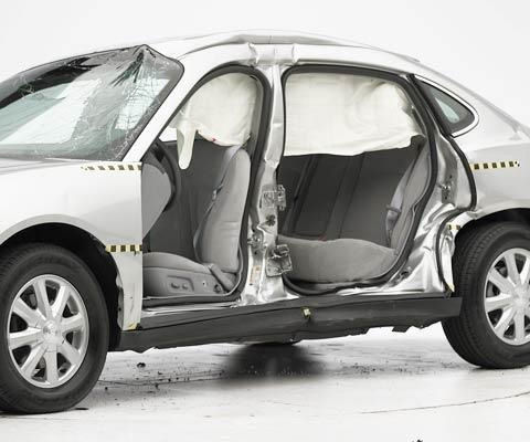 2009 Buick LaCrosse IIHS Side Impact Crash Test Picture