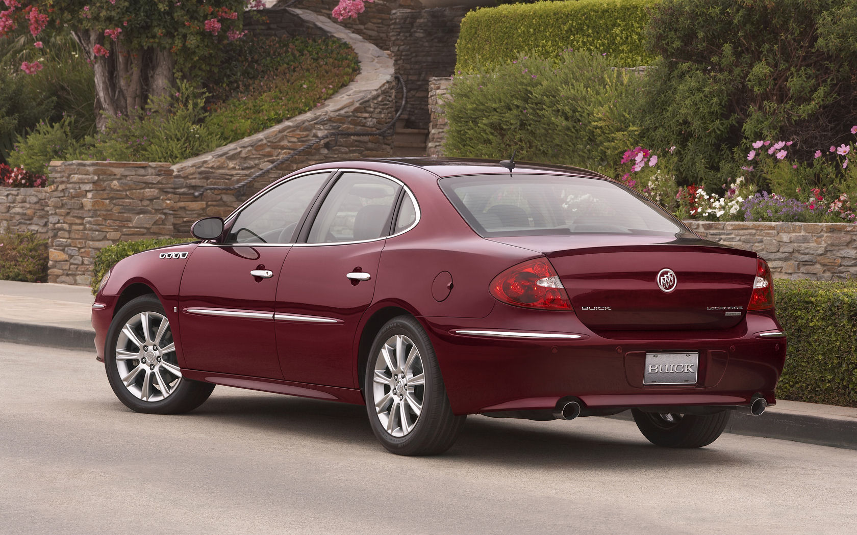 Buick LaCrosse Desktop Wallpaper