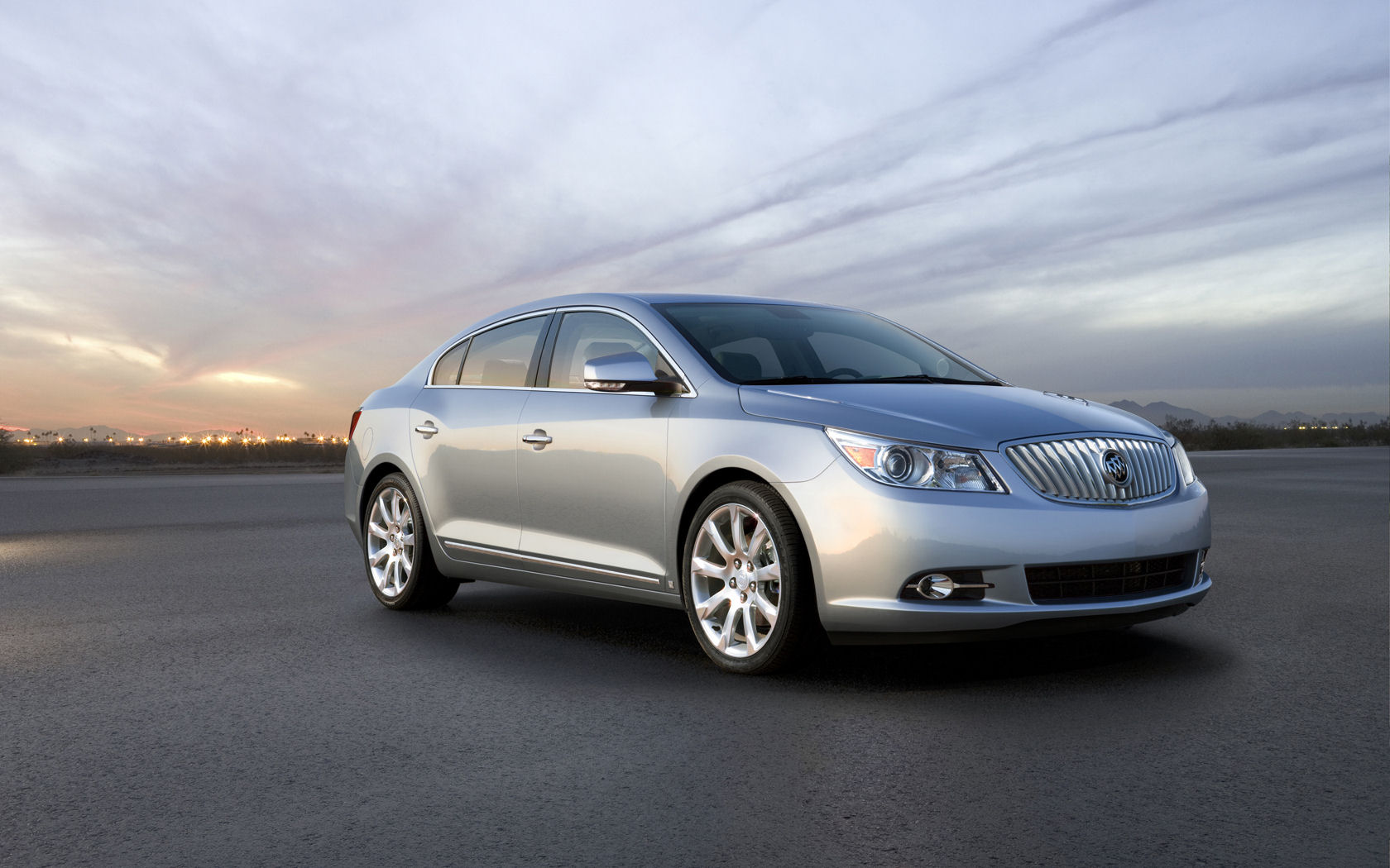 Buick LaCrosse Desktop Wallpaper