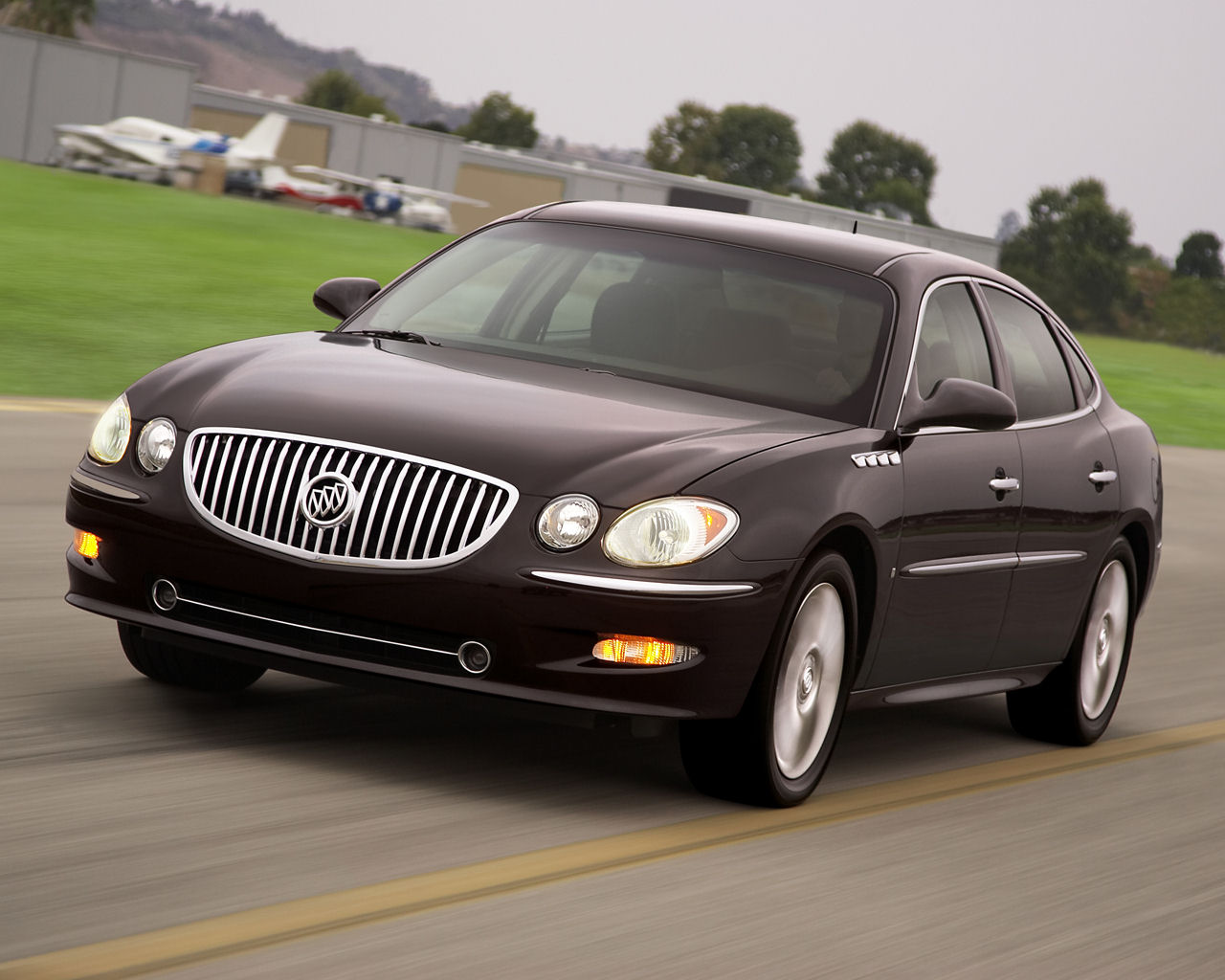 Buick LaCrosse Desktop Wallpaper