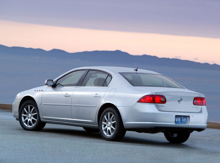 2008 Buick Lucerne CXL Picture