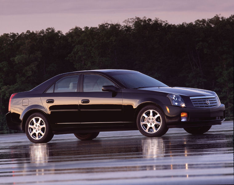 2004 Cadillac CTS Picture