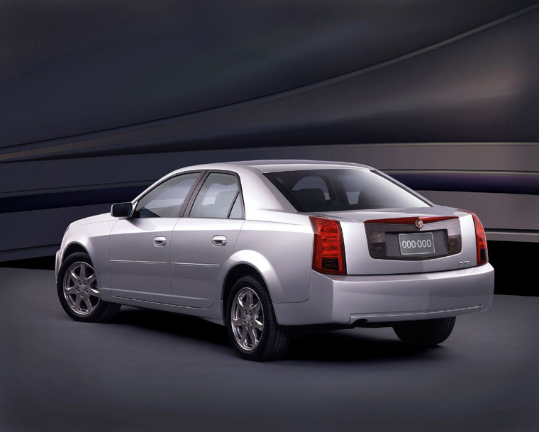 2004 Cadillac CTS Picture