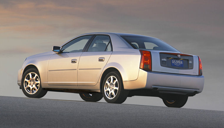 2004 Cadillac CTS Picture