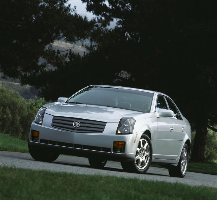 2004 Cadillac CTS Picture