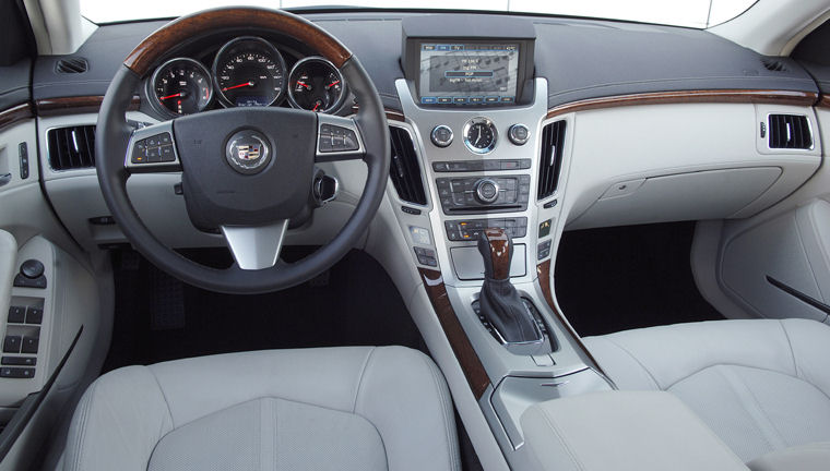 2009 Cadillac CTS Cockpit Picture