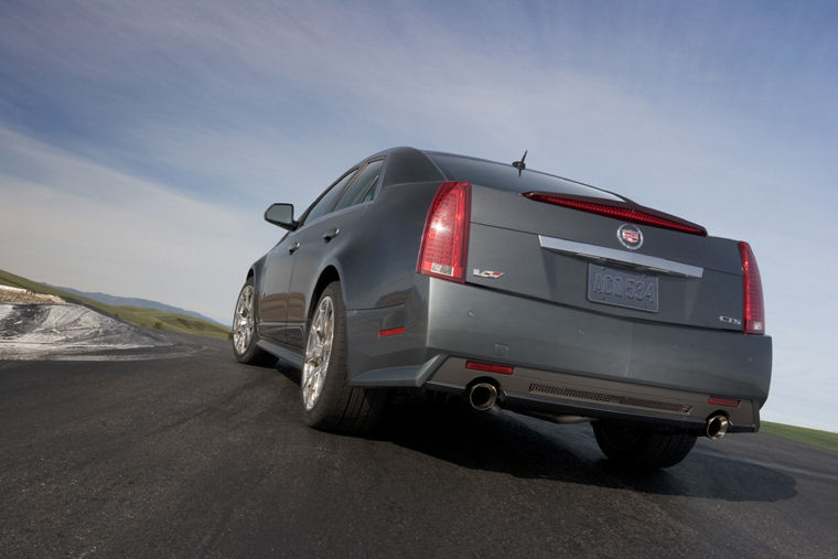 2009 Cadillac CTS-V Picture