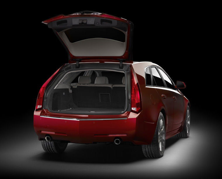 2011 Cadillac CTS Sport Wagon Trunk Picture