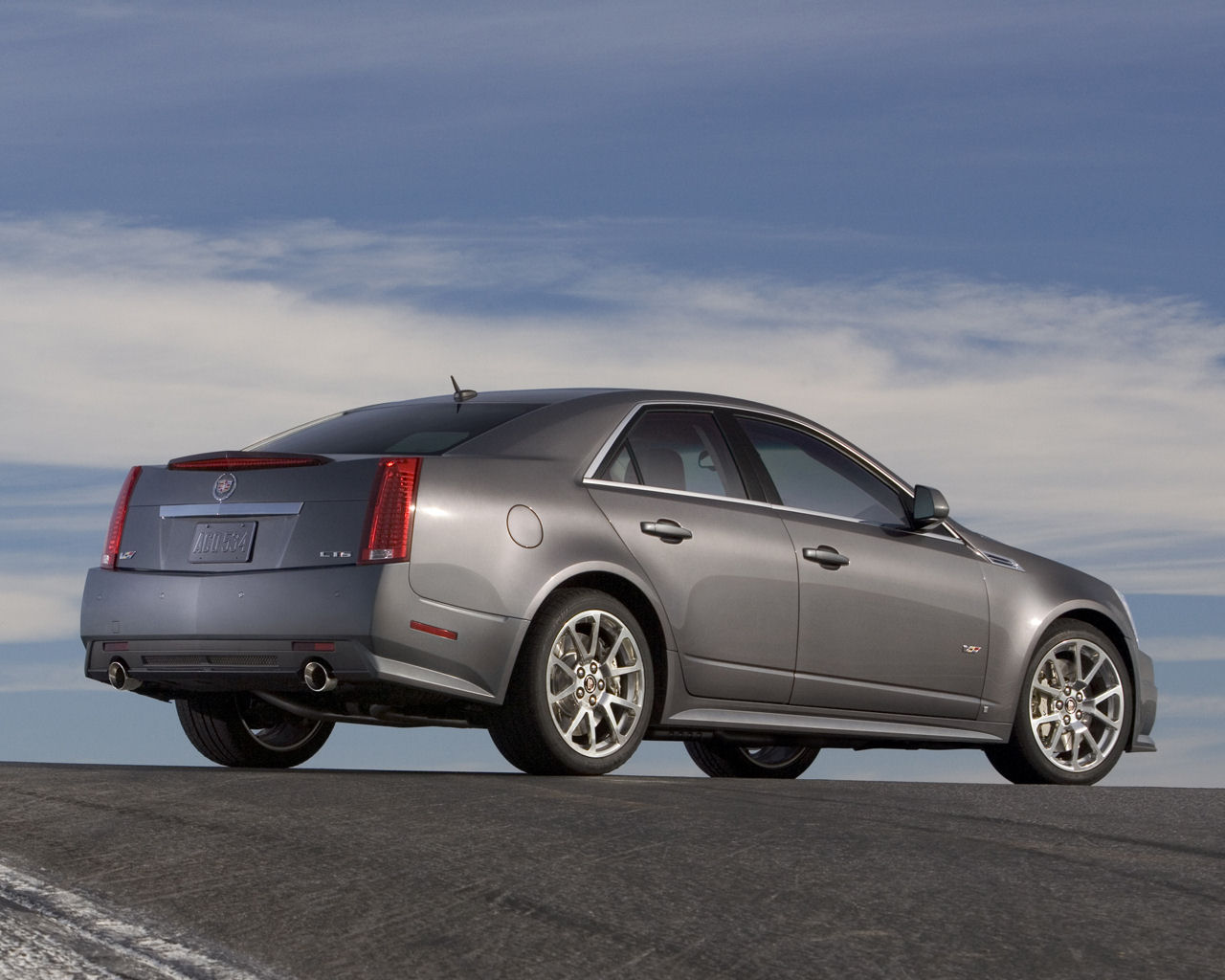 Cadillac CTS Desktop Wallpaper