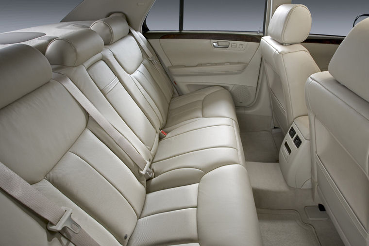 2008 Cadillac DTS Rear Seats Picture