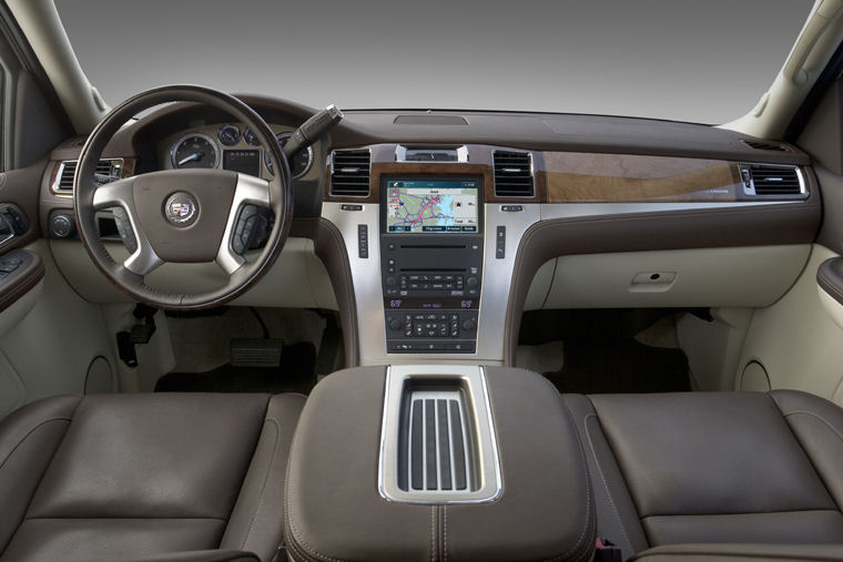 2009 Cadillac Escalade ESV Cockpit Picture