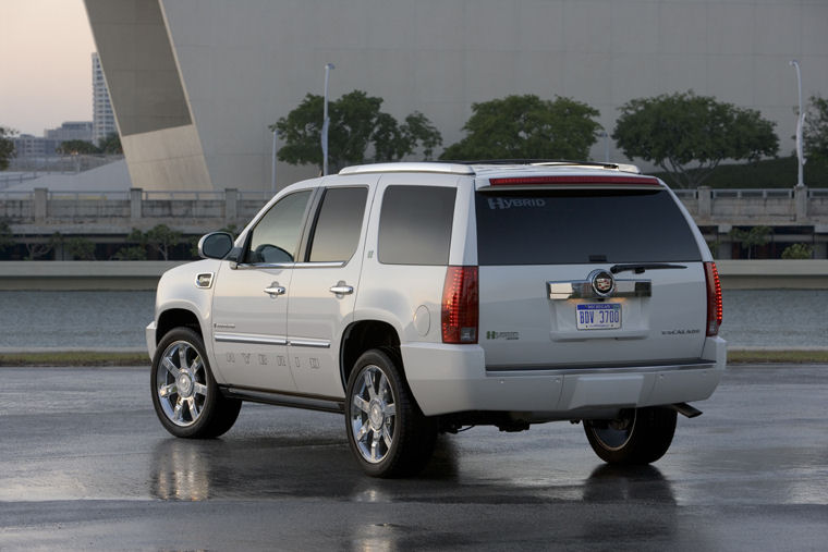 2009 Cadillac Escalade Hybrid Picture