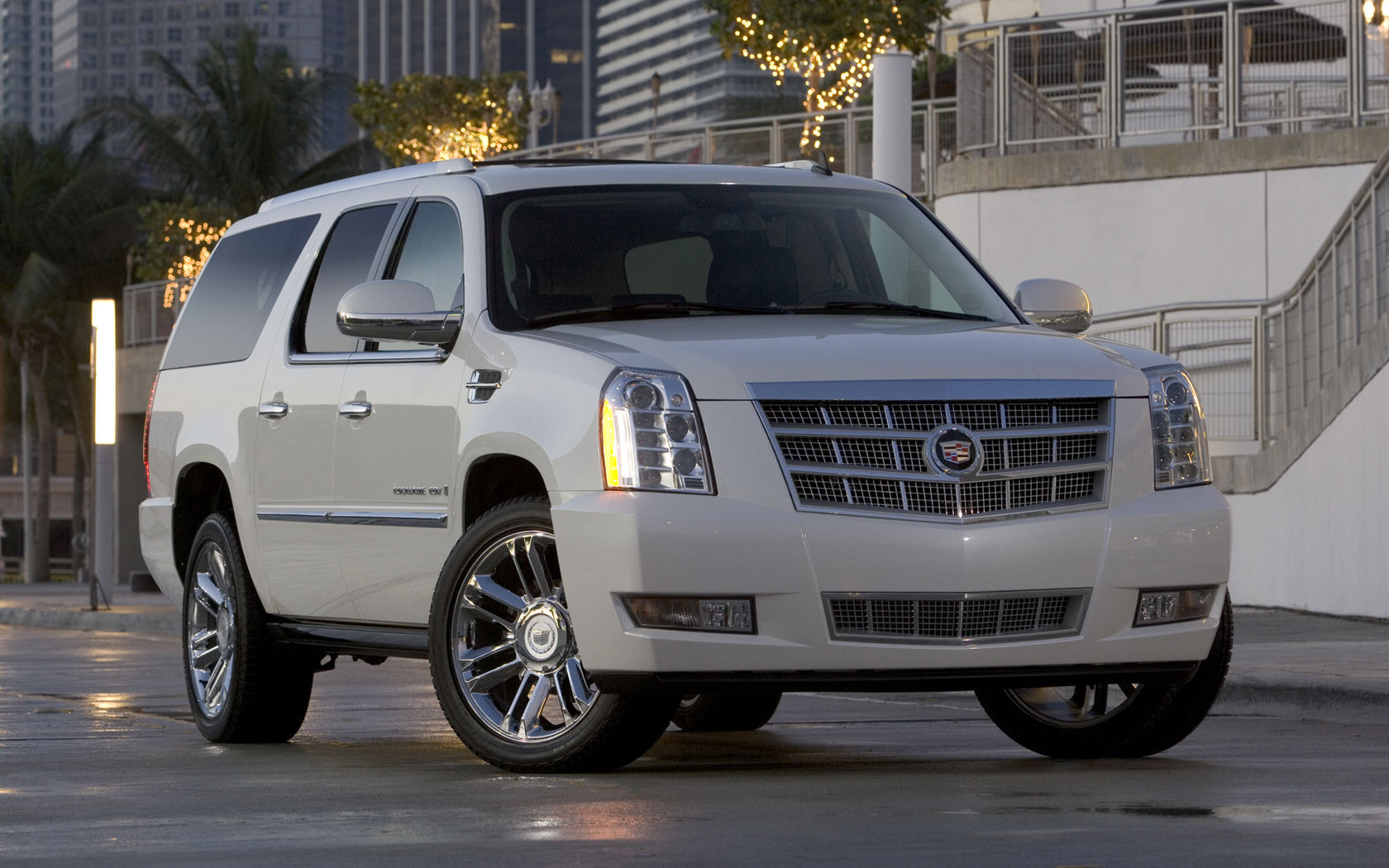 Cadillac Escalade Desktop Wallpaper