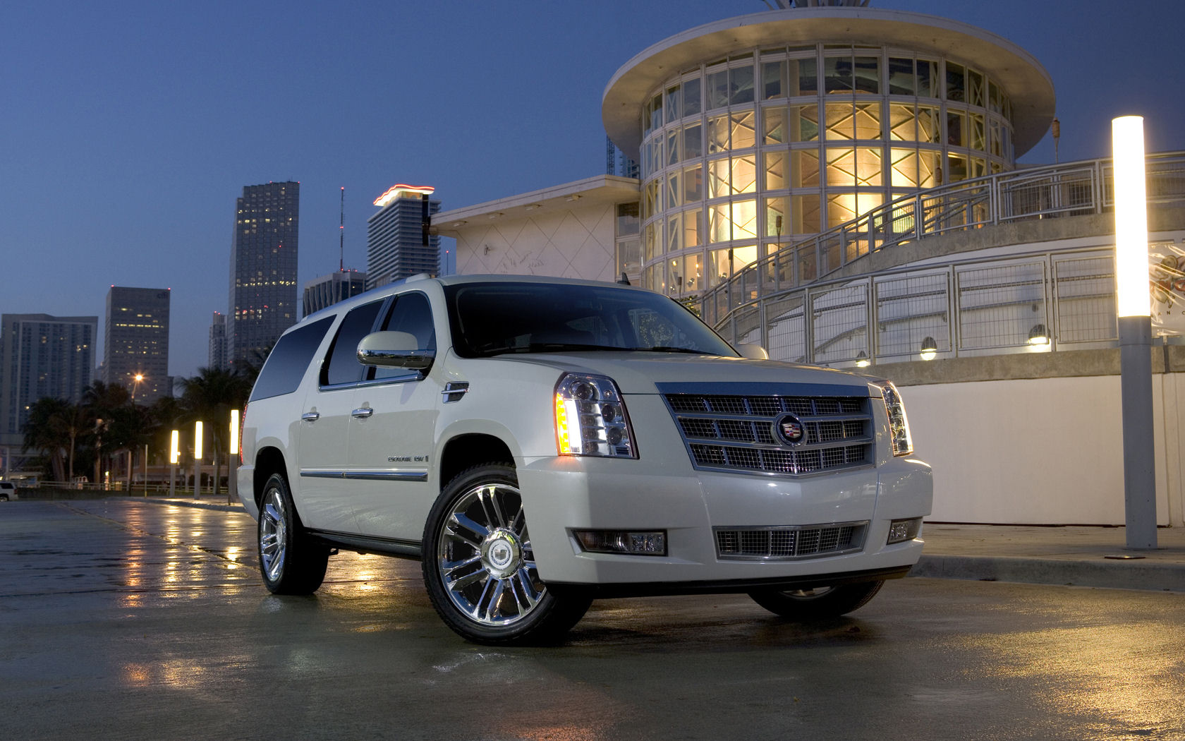 Cadillac Escalade Desktop Wallpaper