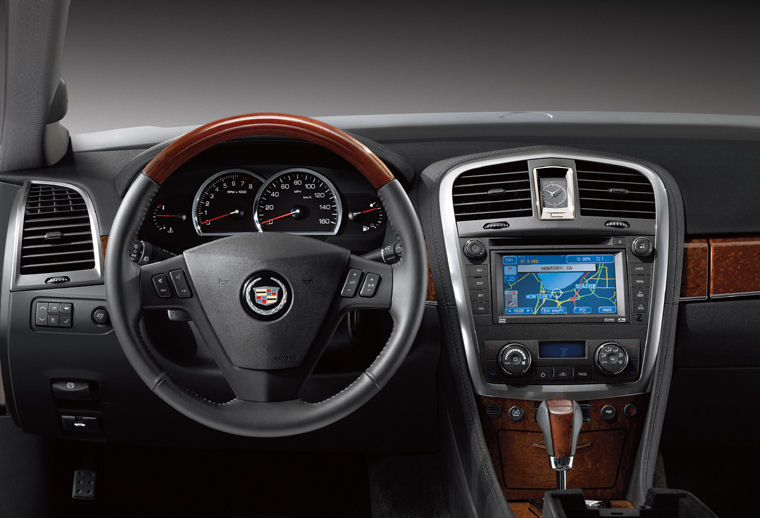 2009 Cadillac SRX Cockpit Picture