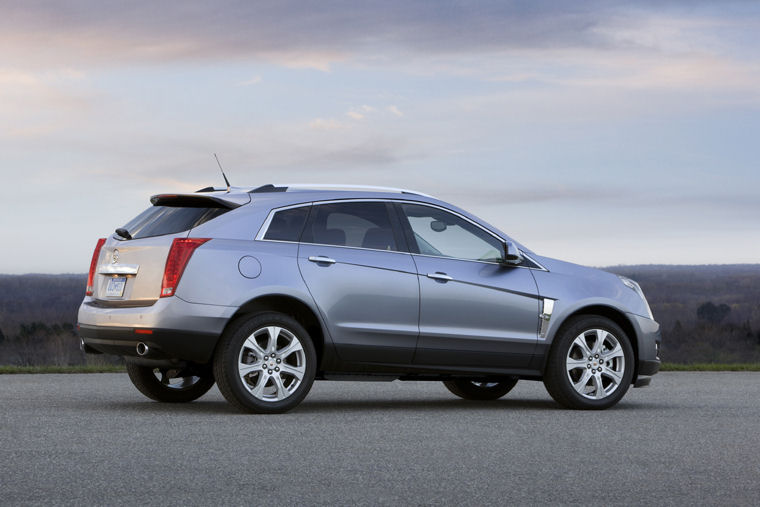 2010 Cadillac SRX Picture