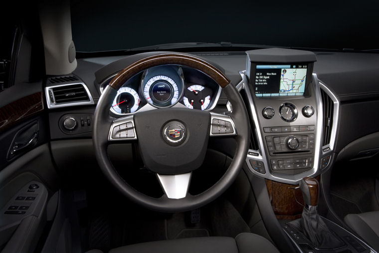 2010 Cadillac SRX Cockpit Picture