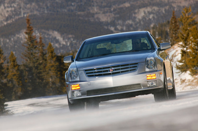 2005 Cadillac STS Picture