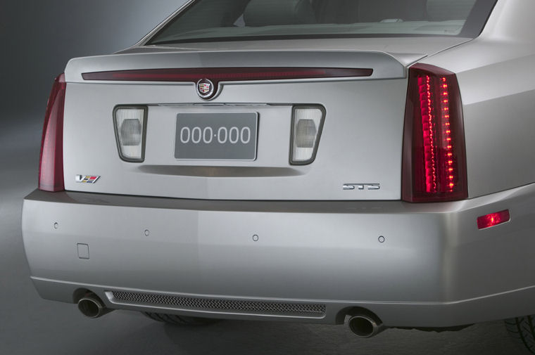 2008 Cadillac STS-V Tail Light Picture