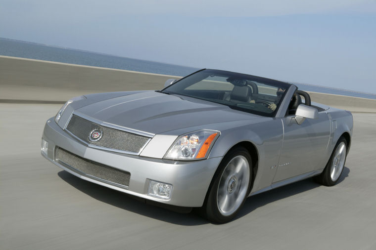 2008 Cadillac XLR-V Picture