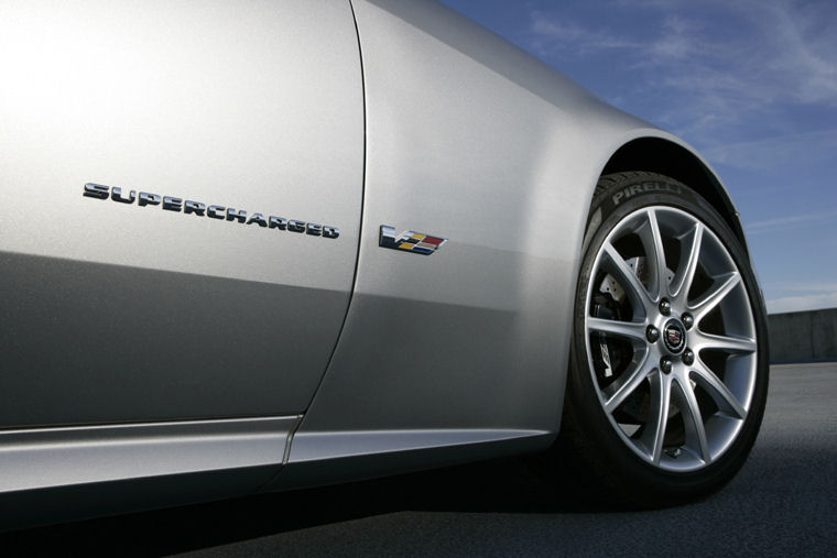 2008 Cadillac XLR-V Rim Picture