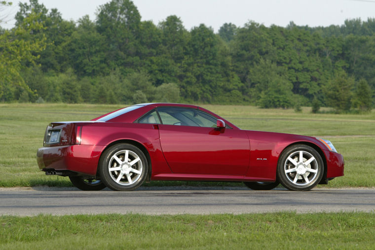 2008 Cadillac XLR Picture