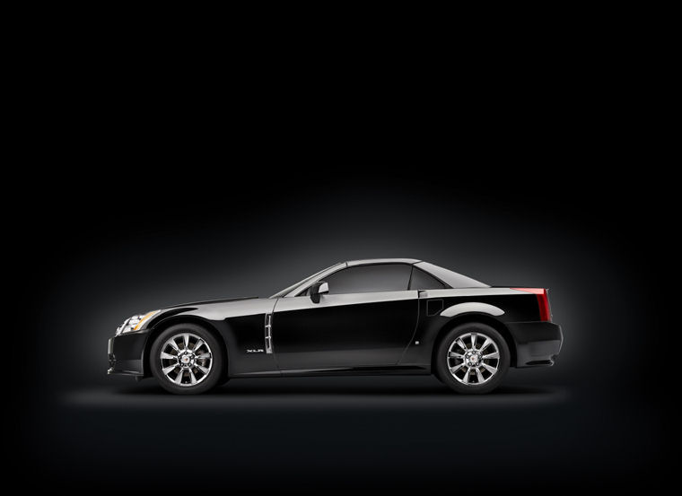 2009 Cadillac XLR Picture