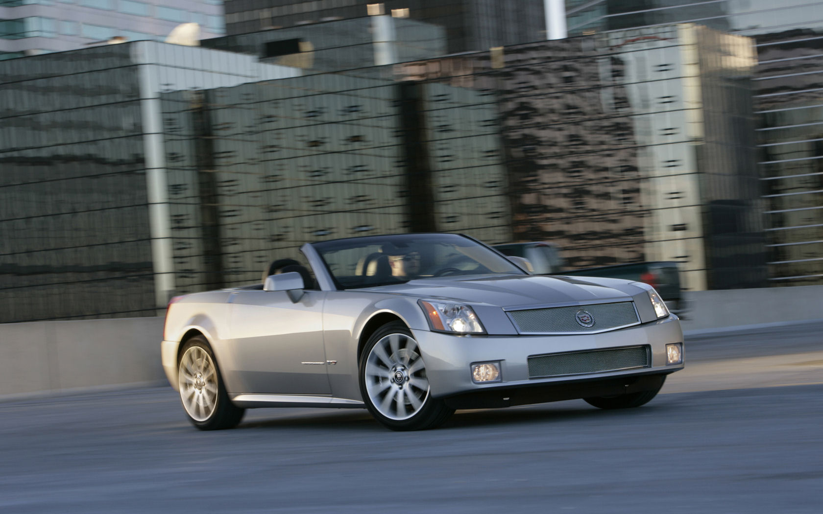 Cadillac XLR Desktop Wallpaper