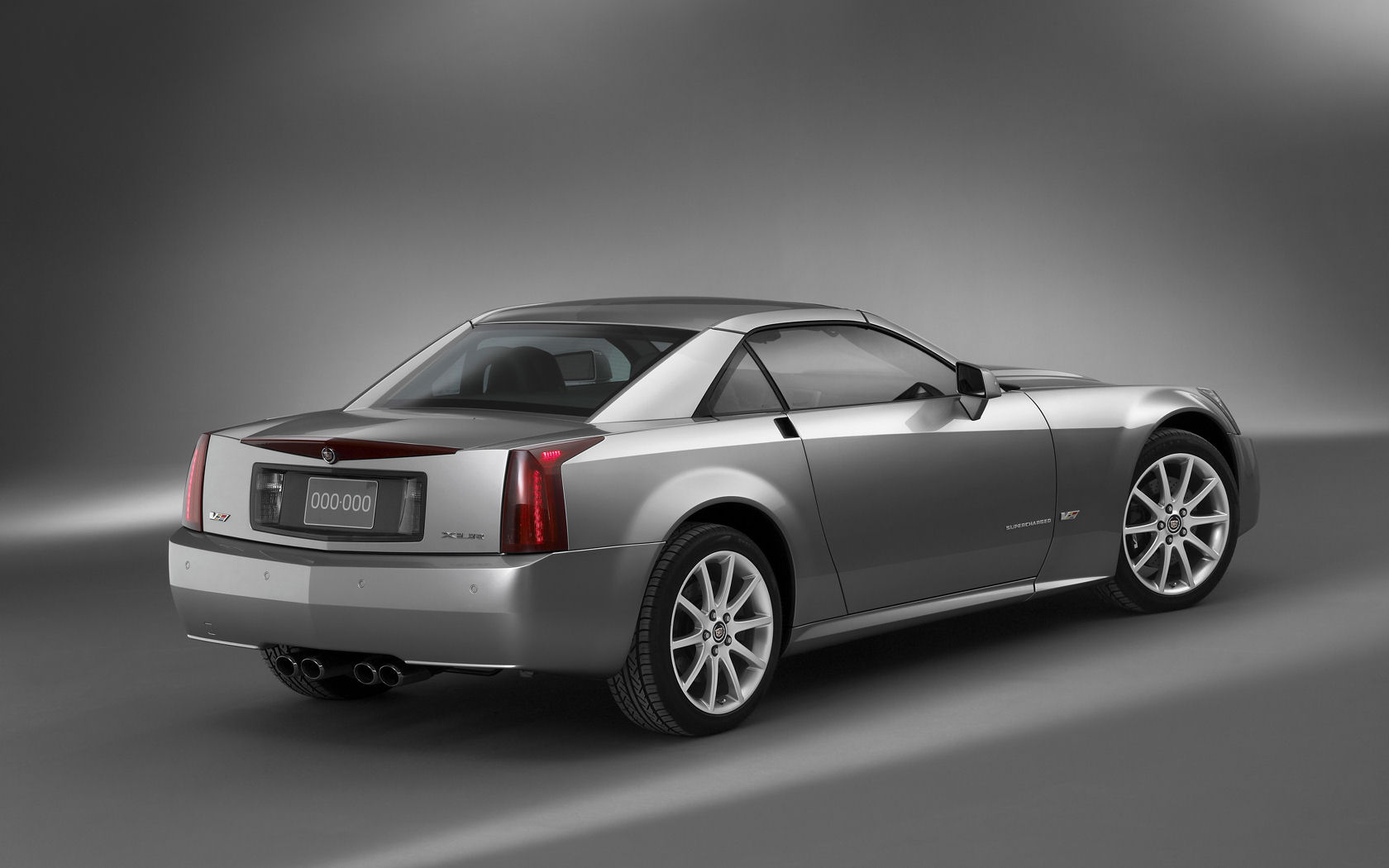 Cadillac XLR Desktop Wallpaper