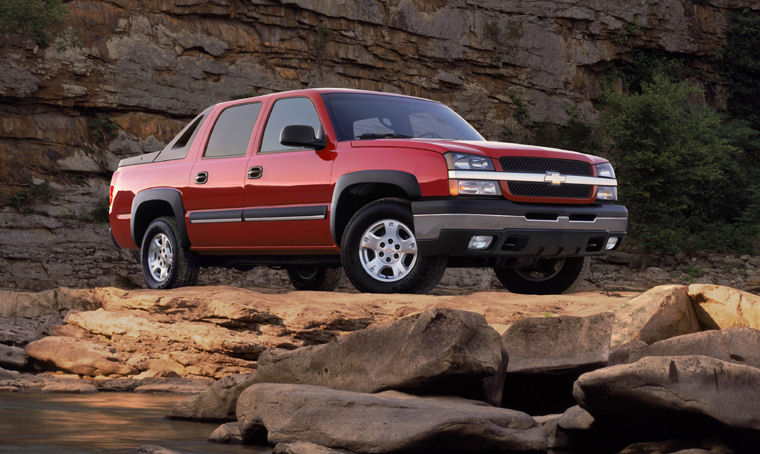 2004 Chevrolet Avalanche Z71 Picture