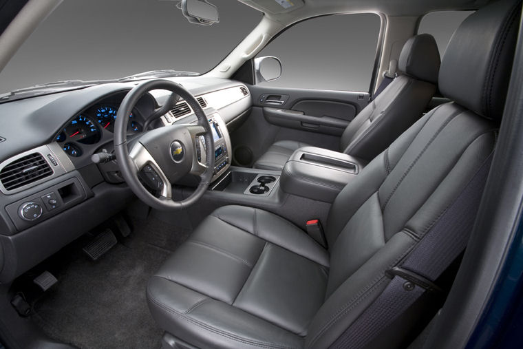 2009 Chevrolet Avalanche Front Seats Picture