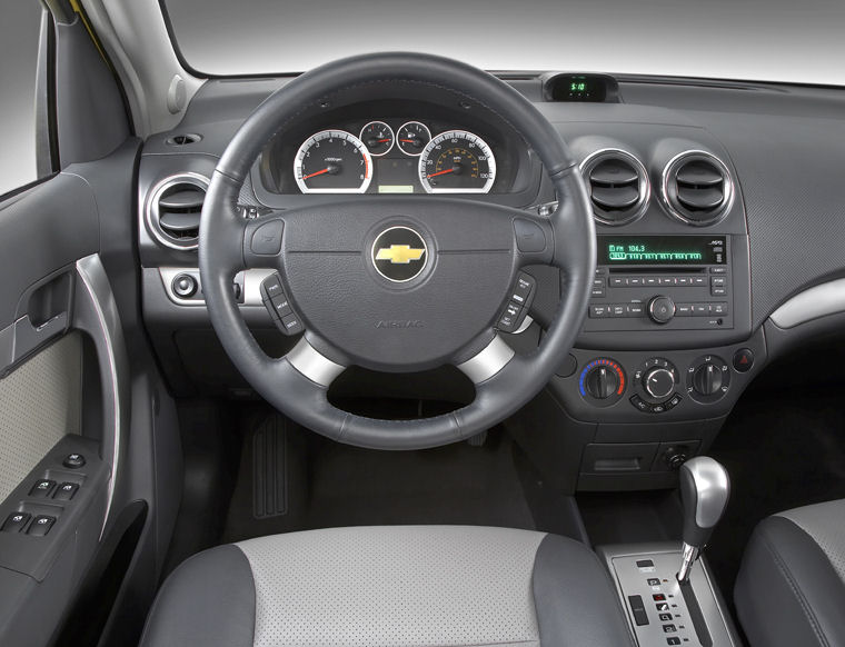 2009 Chevrolet Aveo5 Cockpit Picture