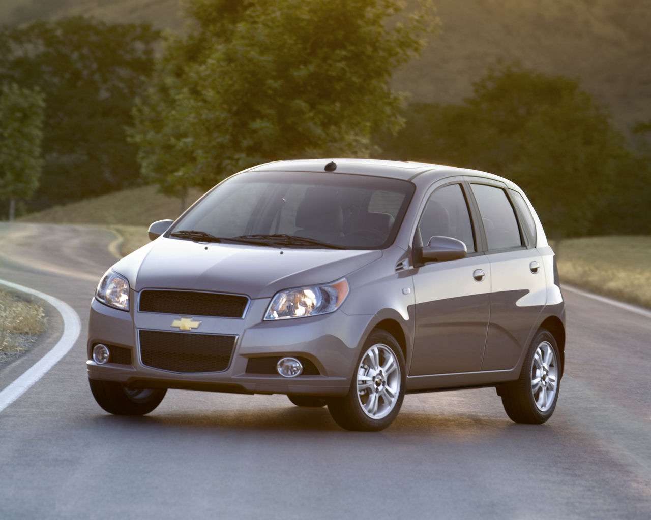 Chevrolet Aveo Desktop Wallpaper