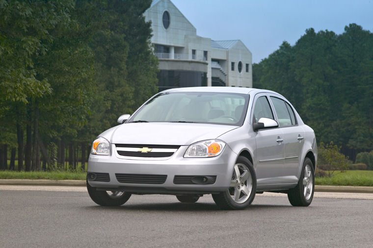 2005 Chevrolet (Chevy) Cobalt LT Sedan Picture