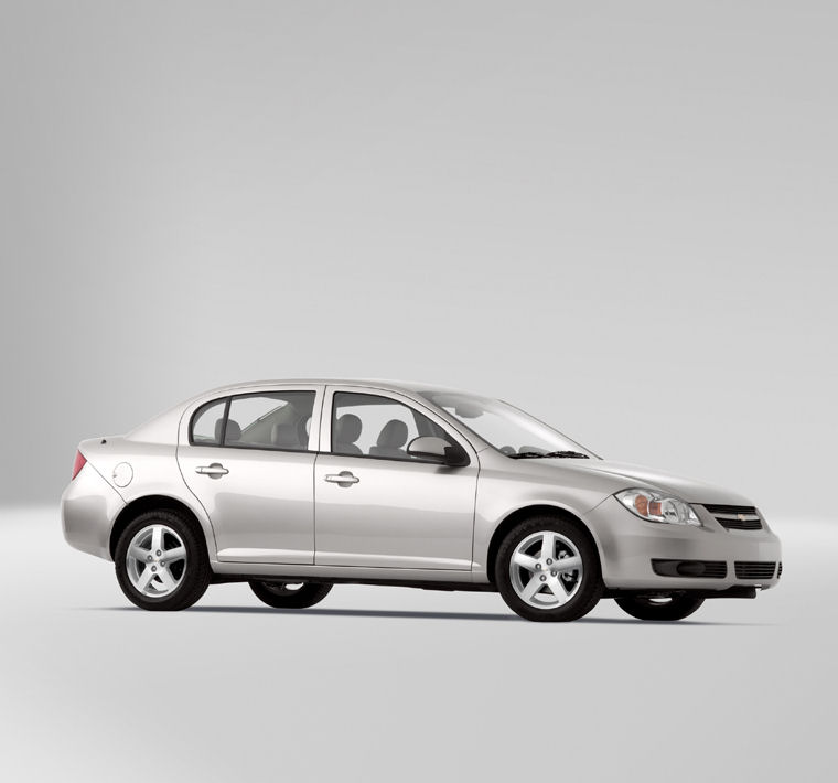 2005 Chevrolet (Chevy) Cobalt LT Sedan Picture