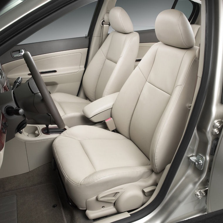 2007 Chevrolet (Chevy) Cobalt LT Front Seats Picture