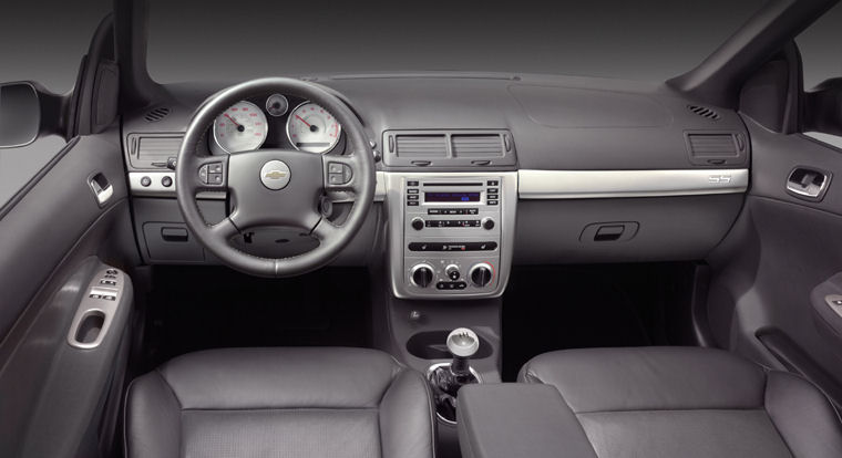 2007 Chevrolet (Chevy) Cobalt SS Supercharged Cockpit Picture