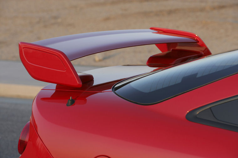 2009 Chevrolet Cobalt Coupe SS Turbo Rear Wing Picture