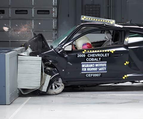 2009 Chevrolet Cobalt IIHS Frontal Impact Crash Test Picture