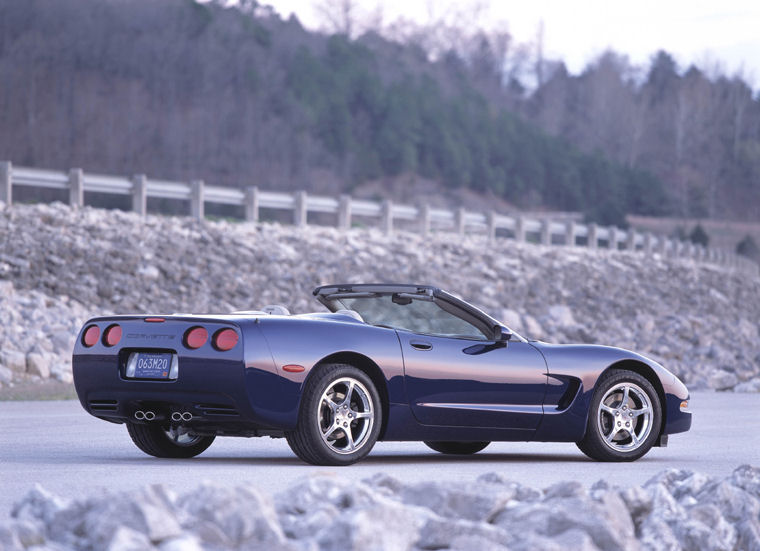 2004 Chevrolet Corvette Commemorative Edition Convertible Picture