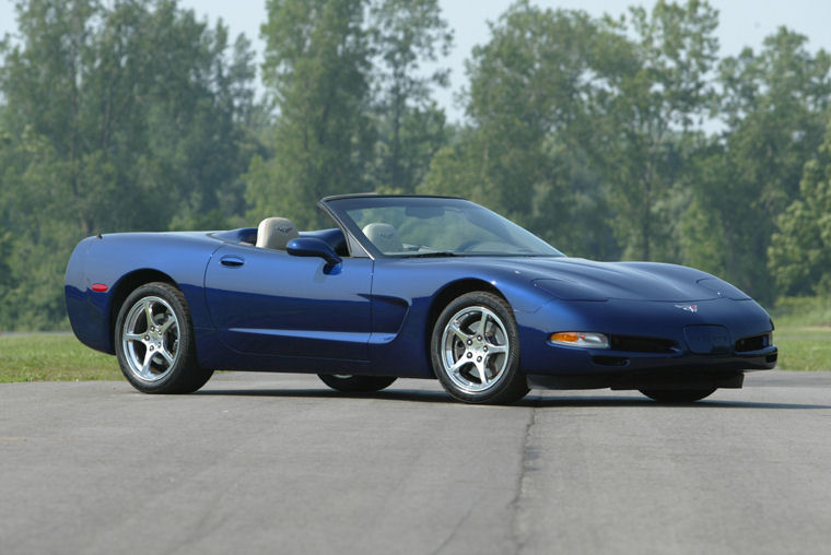 2004 Chevrolet Corvette Convertible Picture