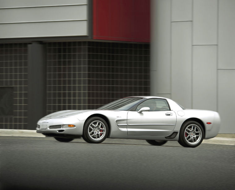 2004 Chevrolet Corvette Z06 Picture