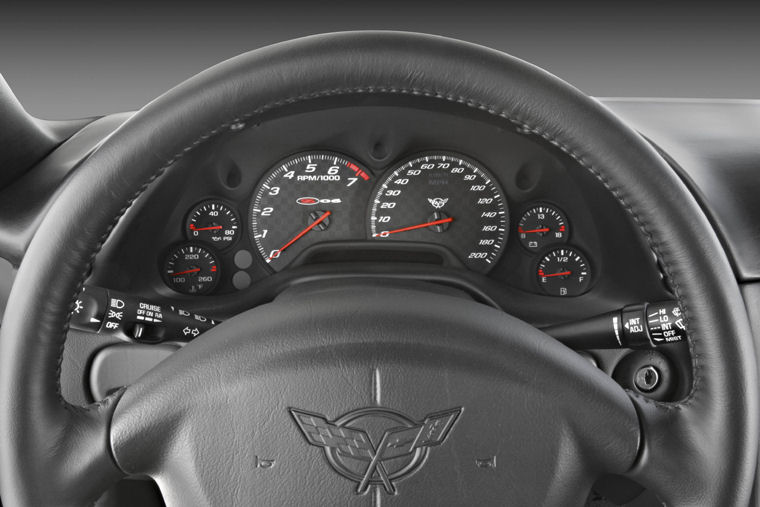 2004 Chevrolet Corvette Gauges Picture