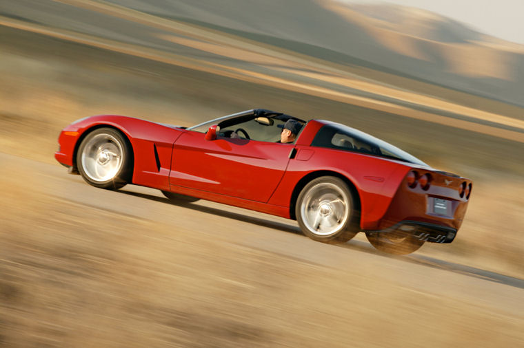 2005 Chevrolet Corvette Coupe Picture